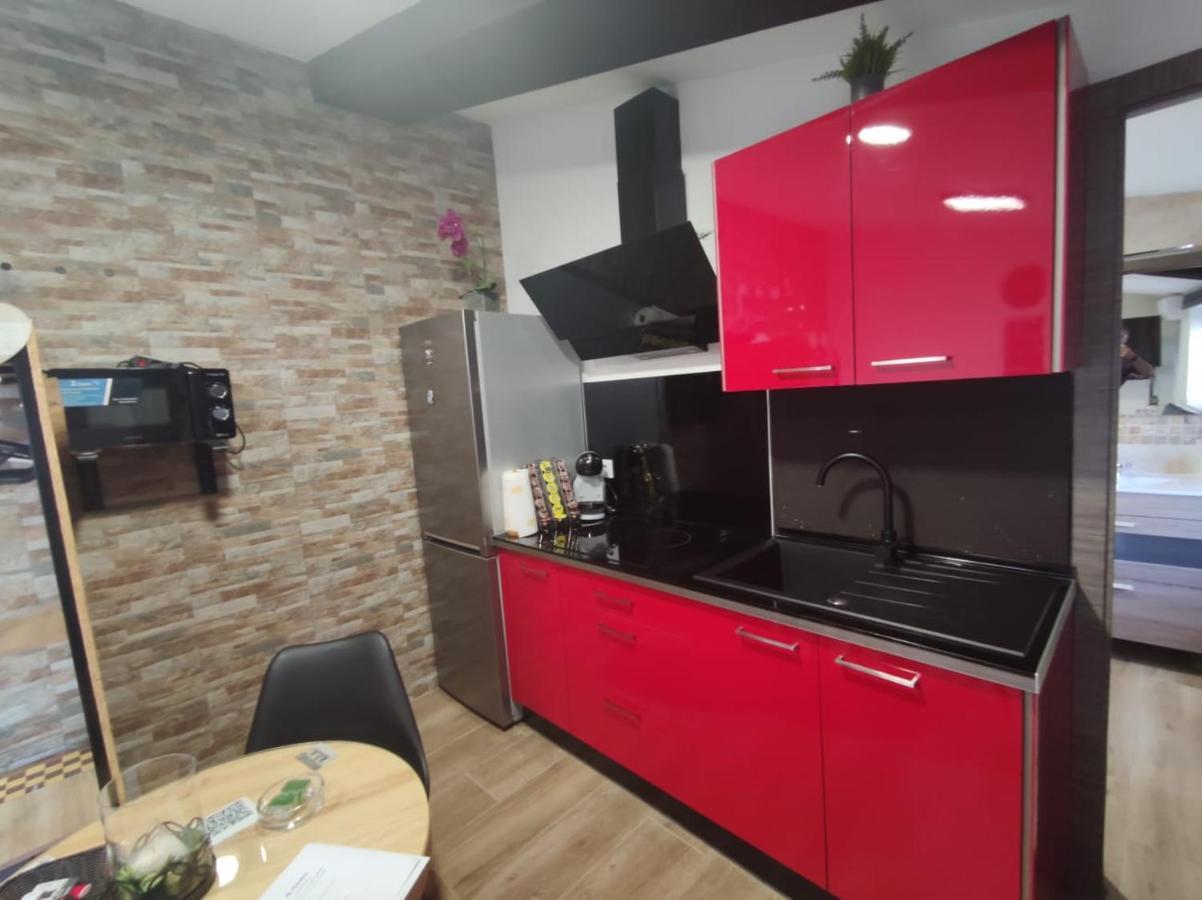 Casa Rural La Zzinetina Con Jacuzzi 콘스탄티나 외부 사진